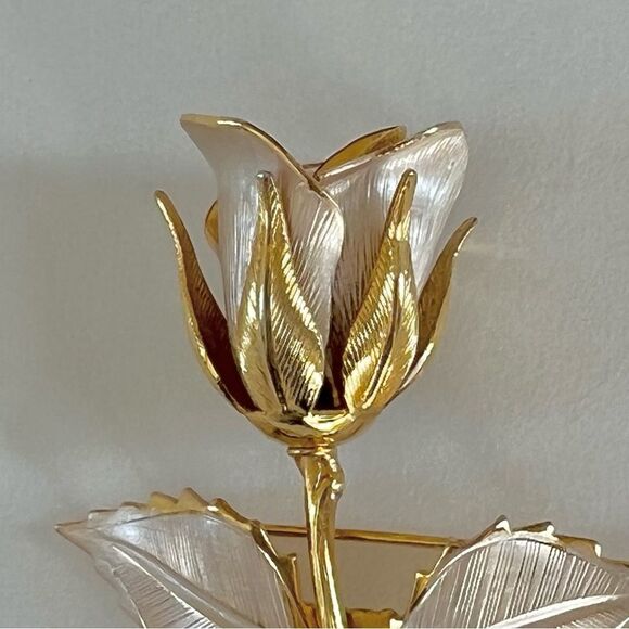 Vintage Two Tone Silver Gold Tone Rose Brooch - Picture 2 of 12